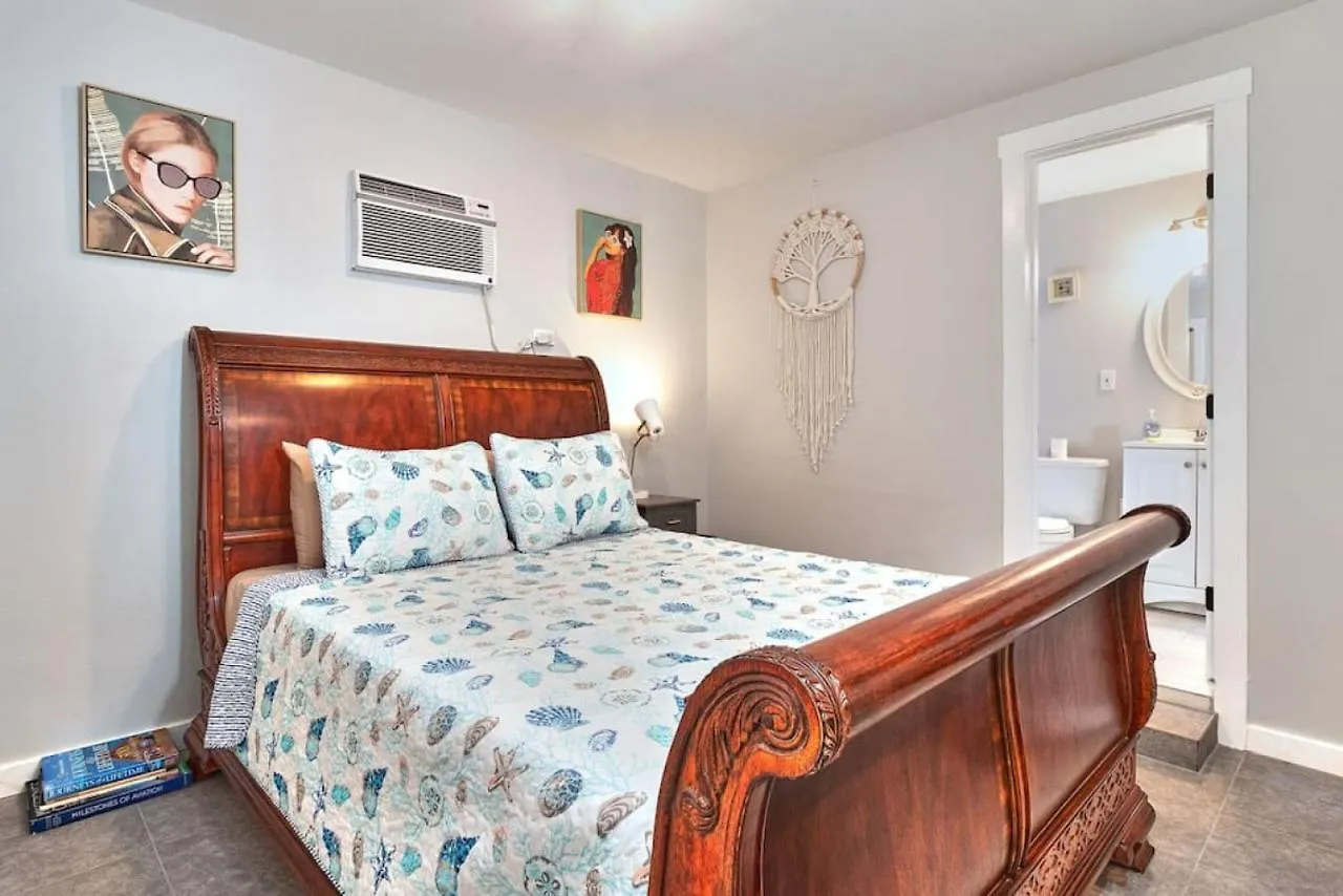 Hidden Gem Effiency Studio Perfect Location Tampa Appartement